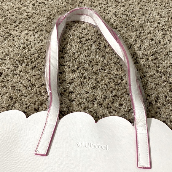 NWOT faux leather tote bag with scallop edging & pink trim - 17” x 11.5” x 4” - Picture 2 of 5